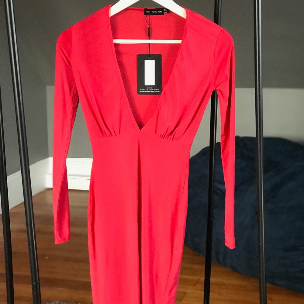 PrettyLittleThing Plunge Neck Red Dress